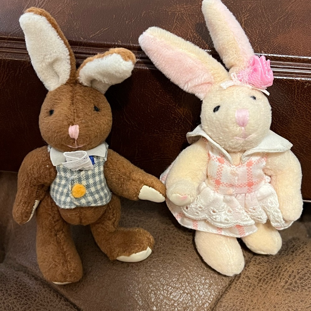 24hr SALE 🔥 Plush Mini Stuffed Bunny Pair
